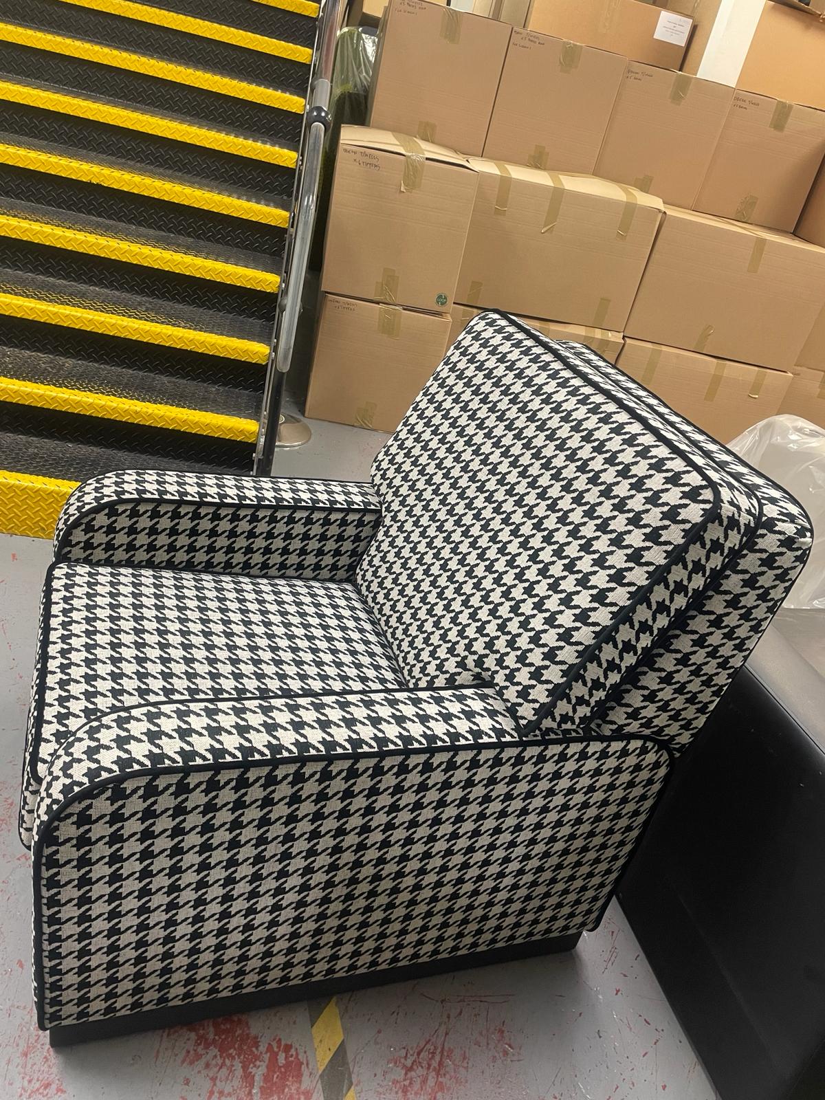 Petherton Dogtooth4